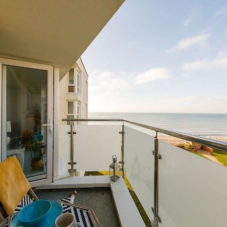 Two Bed Seafront Escape In East Wittering Lejlighed Eksteriør billede
