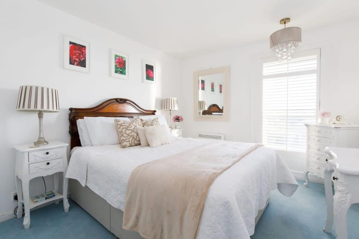 Two Bed Seafront Escape In East Wittering Lejlighed Eksteriør billede