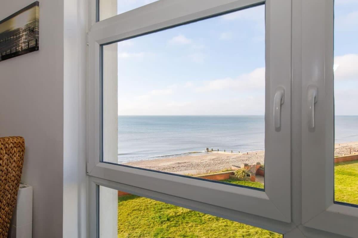 Two Bed Seafront Escape In East Wittering Lejlighed Eksteriør billede